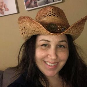 Meet your Posher, Nancy